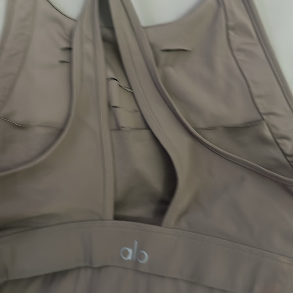 Alo Sports Bra - Picture 2 of 4